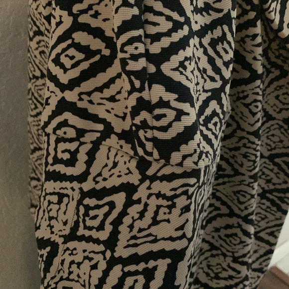 Perceptions 2 piece black dress with jacket size 18 - Picture 8 of 15